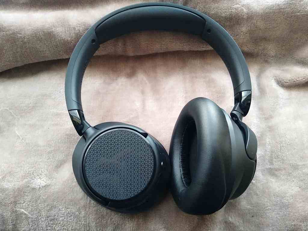 image of amazon-basics