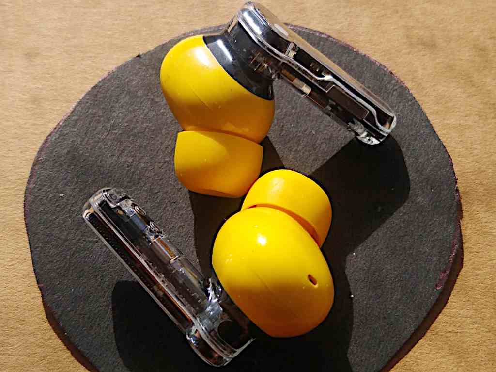 image of nothing-ear